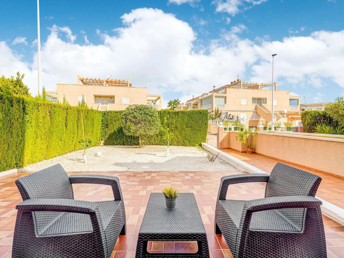 Belvilla By Oyo Lovely Bungalow With Swimming Pool Orihuela Zewnętrze zdjęcie